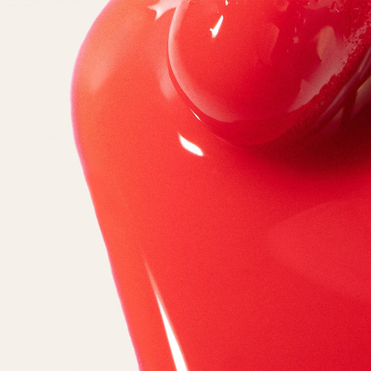 Lip Oil vs Lip Gloss: What Works Best?