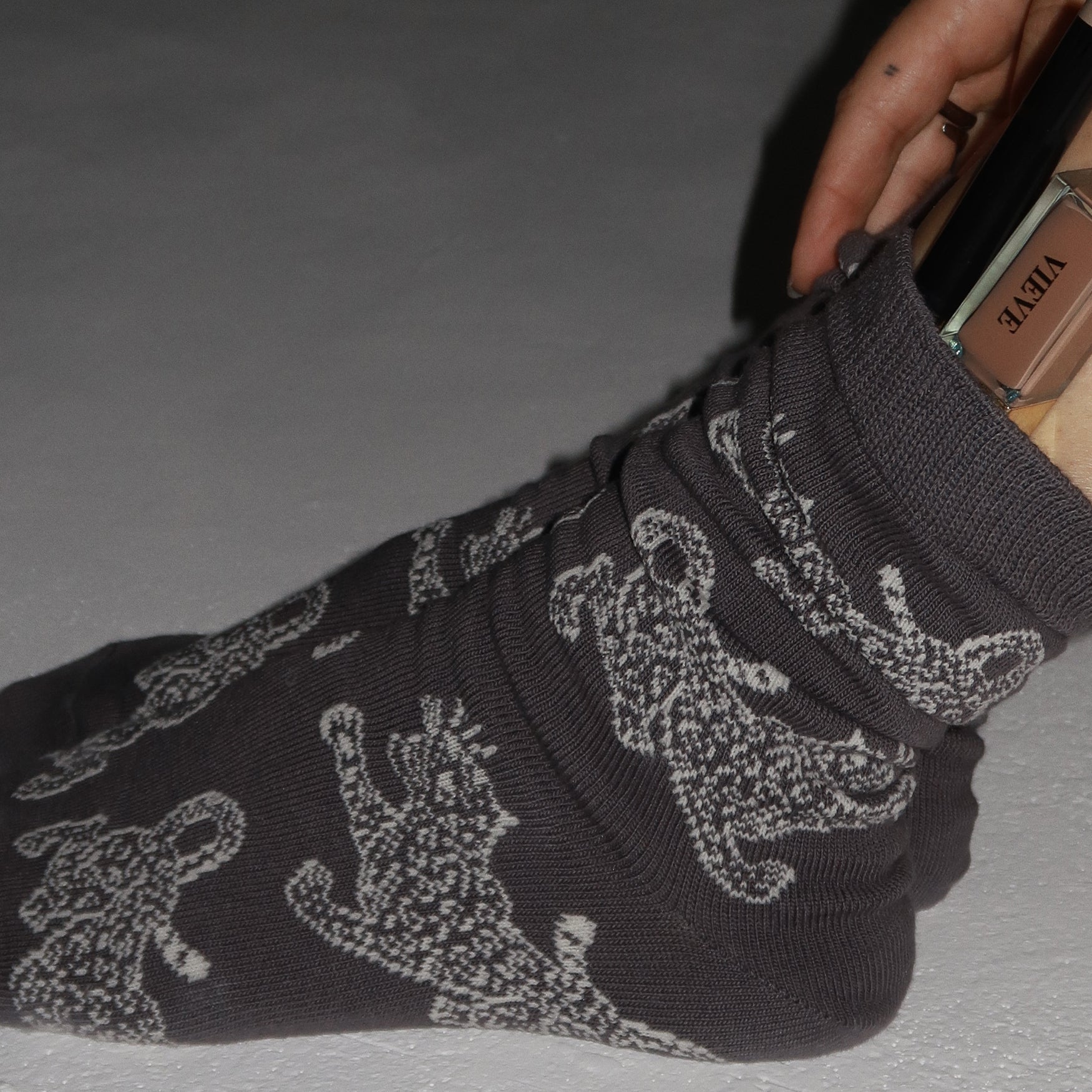 VIEVE The Ninetease Sock Apparel ninetease-socks-pdp-2