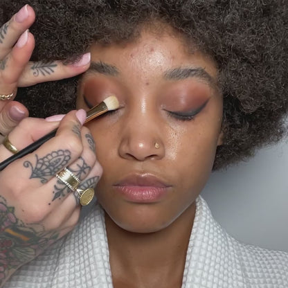 223 Eyeshadow Packer Brush