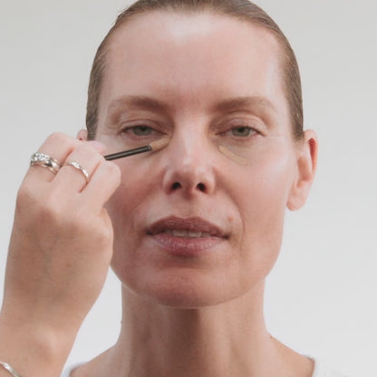 Skin Nova Concealer