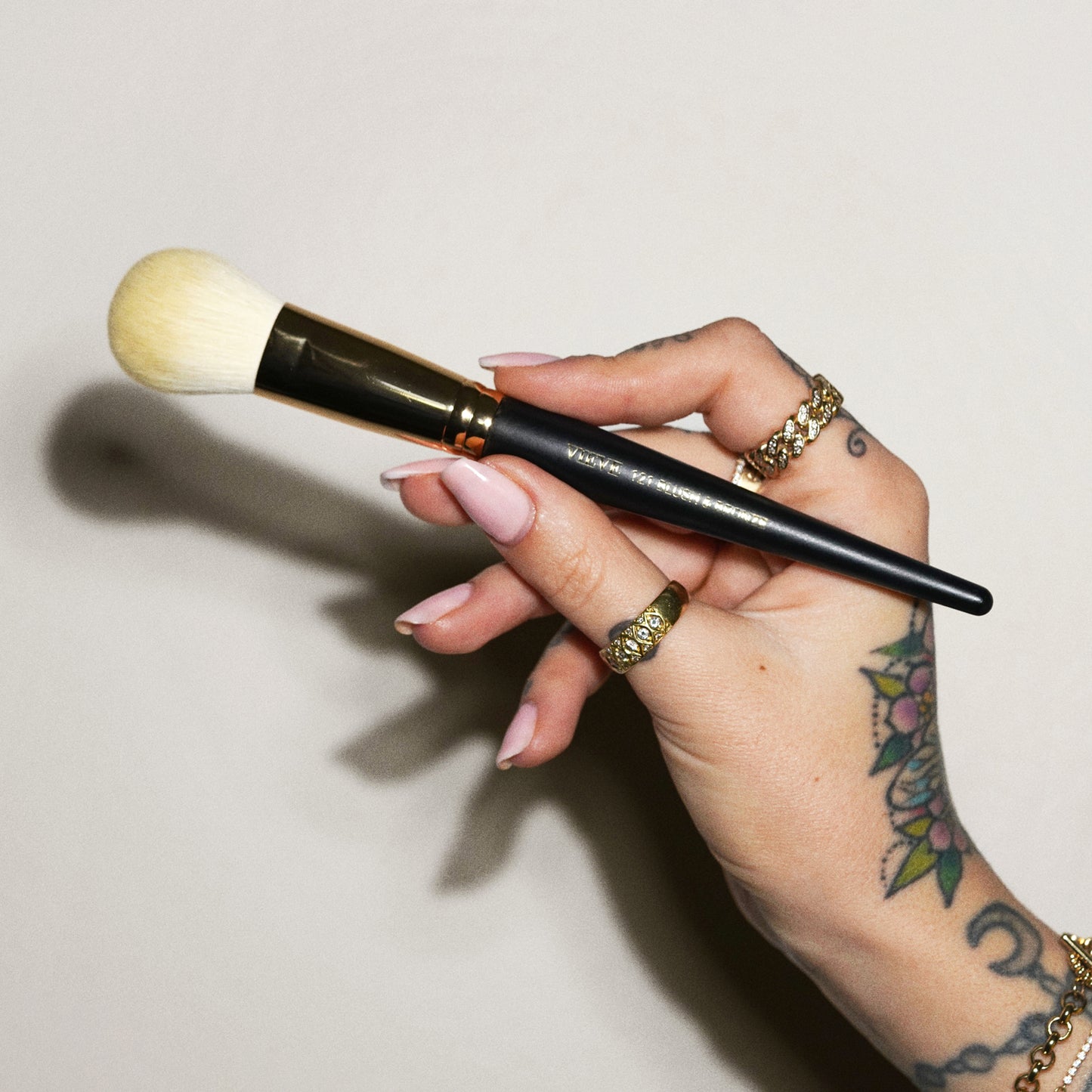 VIEVE 121 Blush & Bronze Brush Brushes vieve-121-bronzer-blush-brush-3