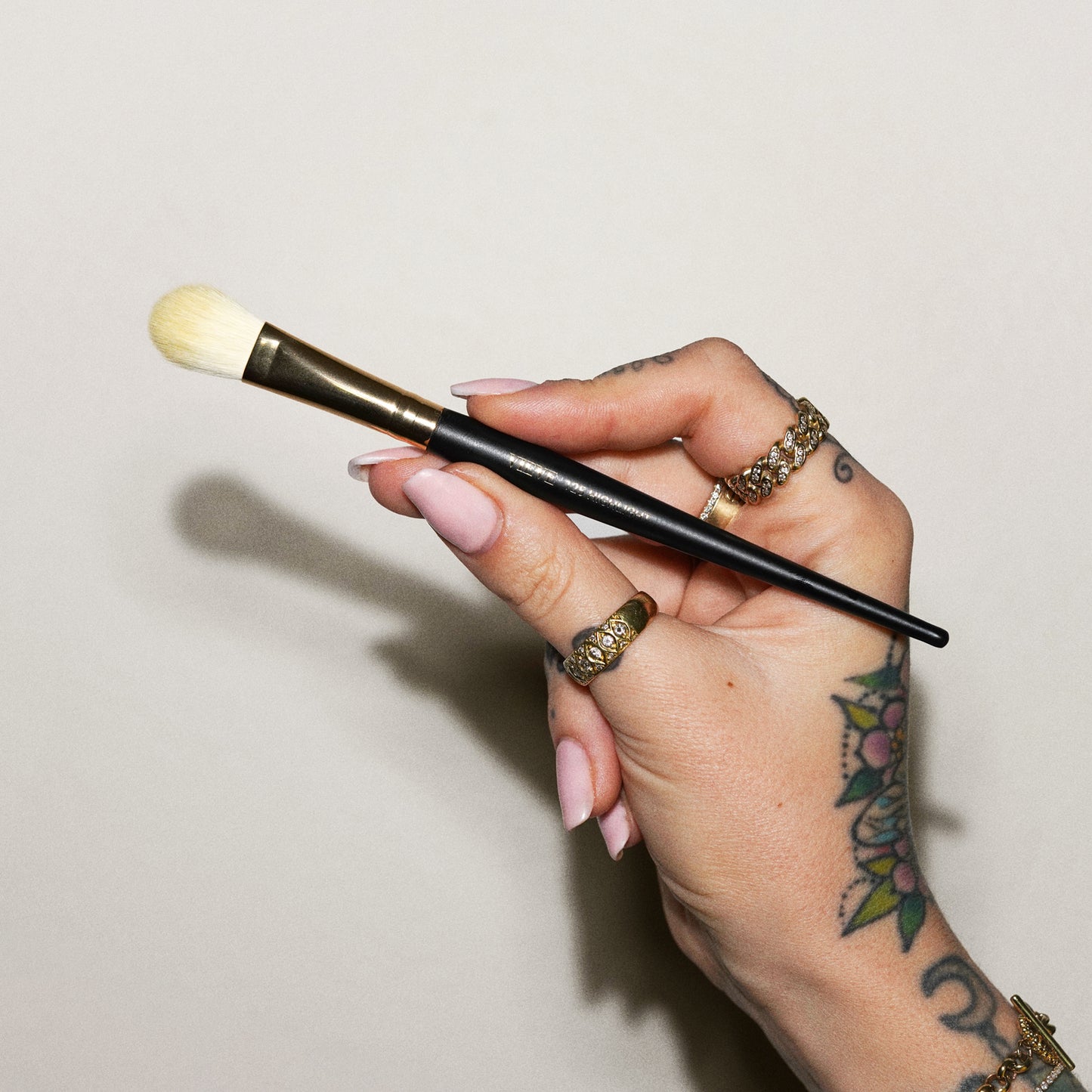 VIEVE 125 Highlight Brush Brushes vieve-125-highlighter-brush-3