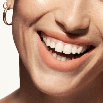 VIEVE Poutder Lipstick vieve-bellini-peachy-nude-lip-mousse-5