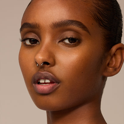 VIEVE Modern Brow Definer Eyebrow Pencil vieve-brow-definer-dark-brown-eyebrow-pencil-3