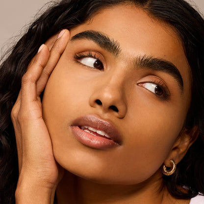 VIEVE Modern Brow Definer Eyebrow Pencil vieve-brow-definer-natural-black-eyebrow-pencil-3