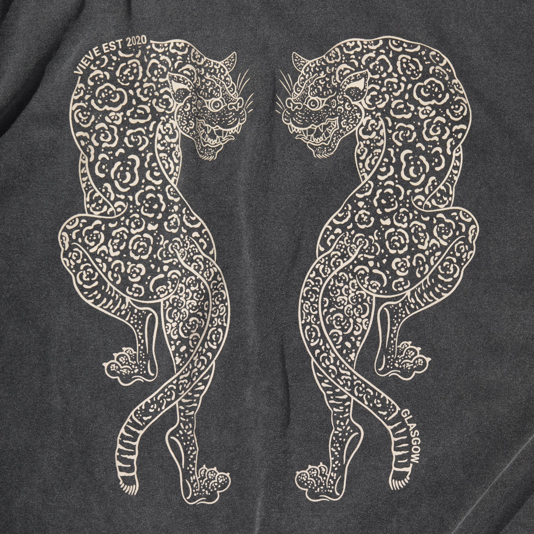 VIEVE The Ninetease T-Shirt 2.0 Apparel vieve-ninetease-vintage-grey-tshirt-4_43348365-b712-45fd-9bc1-3983c3bb10e5