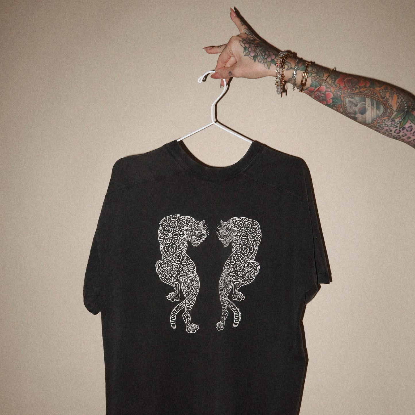 VIEVE The Ninetease T-Shirt 2.0 Apparel vieve-ninetease-vintage-grey-tshirt-7_b69ebb4d-173a-4687-828d-317b016f2725