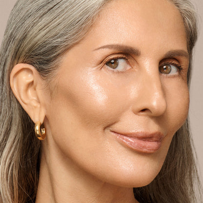 VIEVE Nova Glow Liquid Light Highlighter vieve-nova-glow-ballerina-pink-liquid-highlighter-3