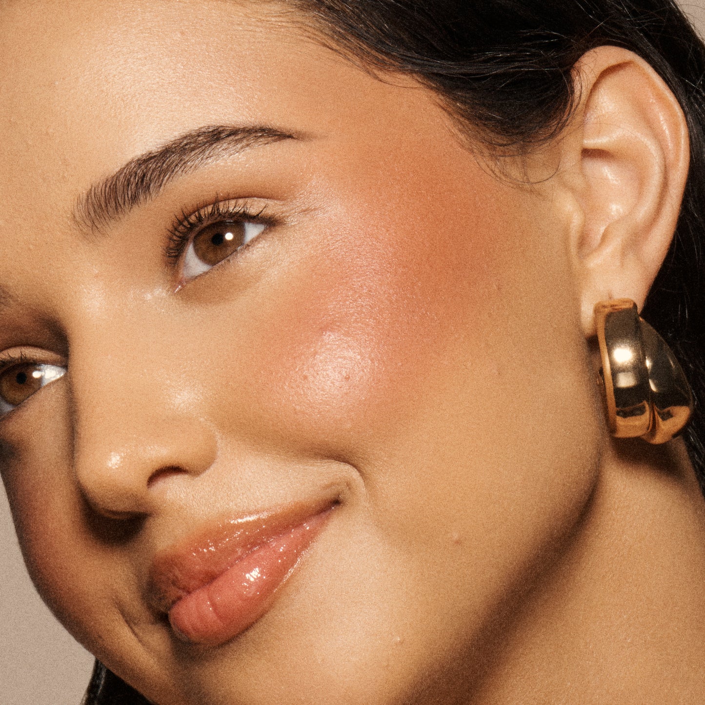 VIEVE Sunset Blush Balm Blush vieve-piazza-red-liquid-blush-balm-4