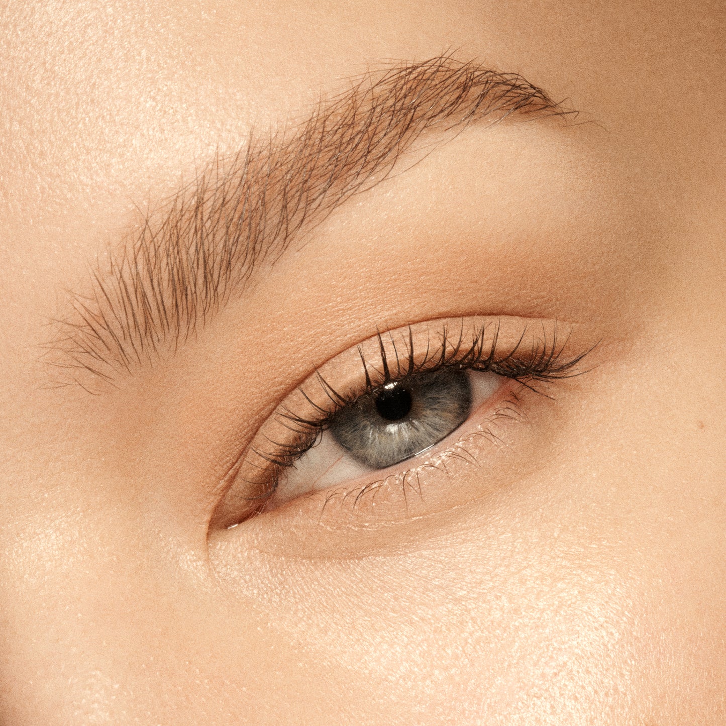 VIEVE Eye Wand Eyeshadow vieve-sand-pink-eyeshadow-stick-3