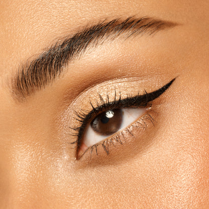 VIEVE Soul Shadows Eyeshadow vieve-soul-shadows-gilt-gold-brown-eyeshadow-quad-2