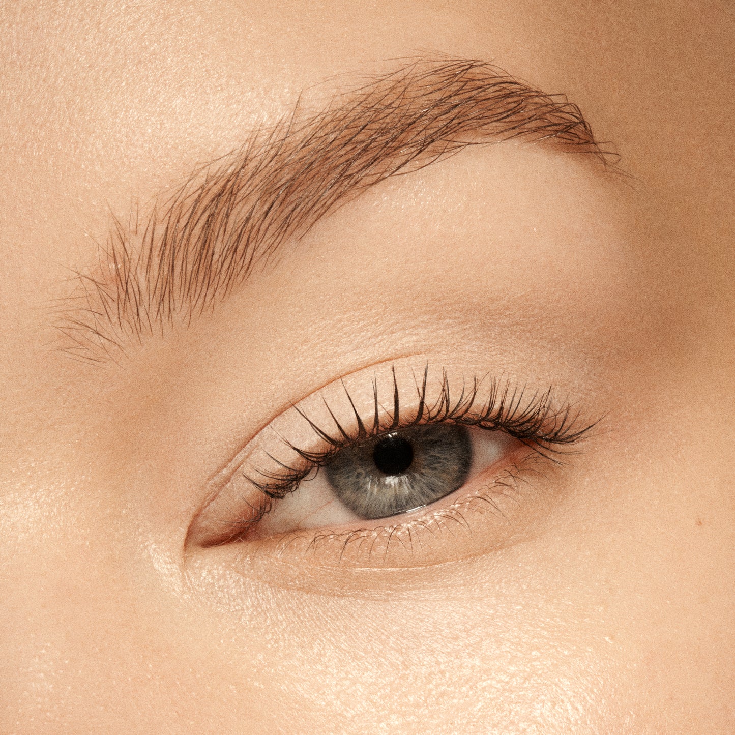 VIEVE Eye Wand Eyeshadow vieve-vanilla-white-eyeshadow-stick-3